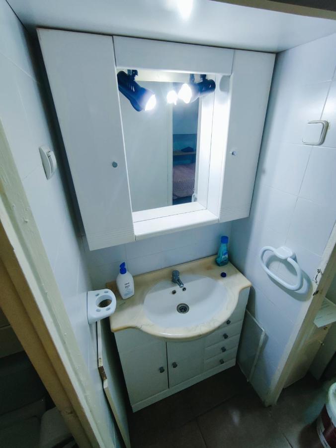 バルセロナNice Flat Within Walking Range To The Beachアパートメント エクステリア 写真