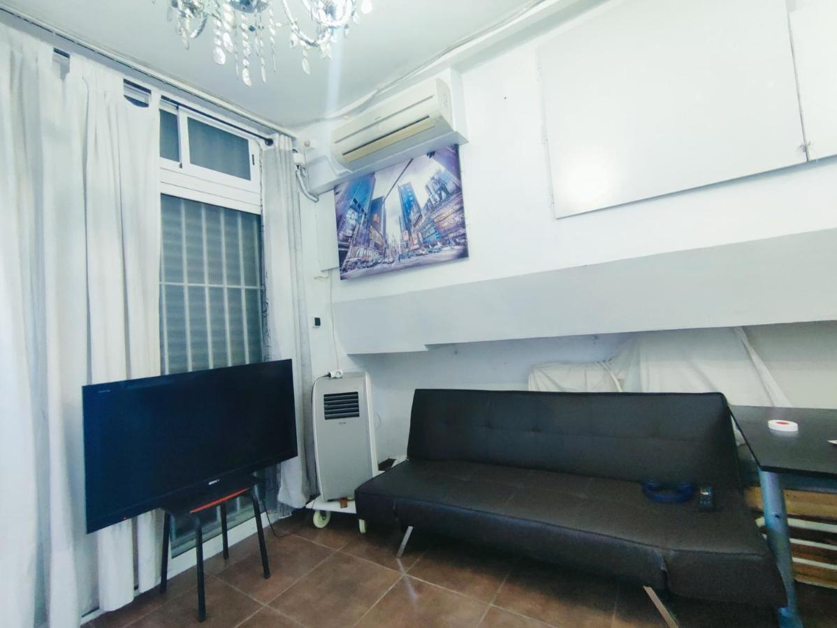 バルセロナNice Flat Within Walking Range To The Beachアパートメント エクステリア 写真